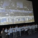 Piłkarze Stomilu Olsztyn rozdawali bilety w kinie