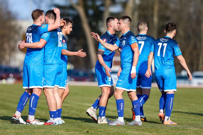 Stomil strzelił pięć goli w Giżycku. Niespodzianka w Stawigudzie!