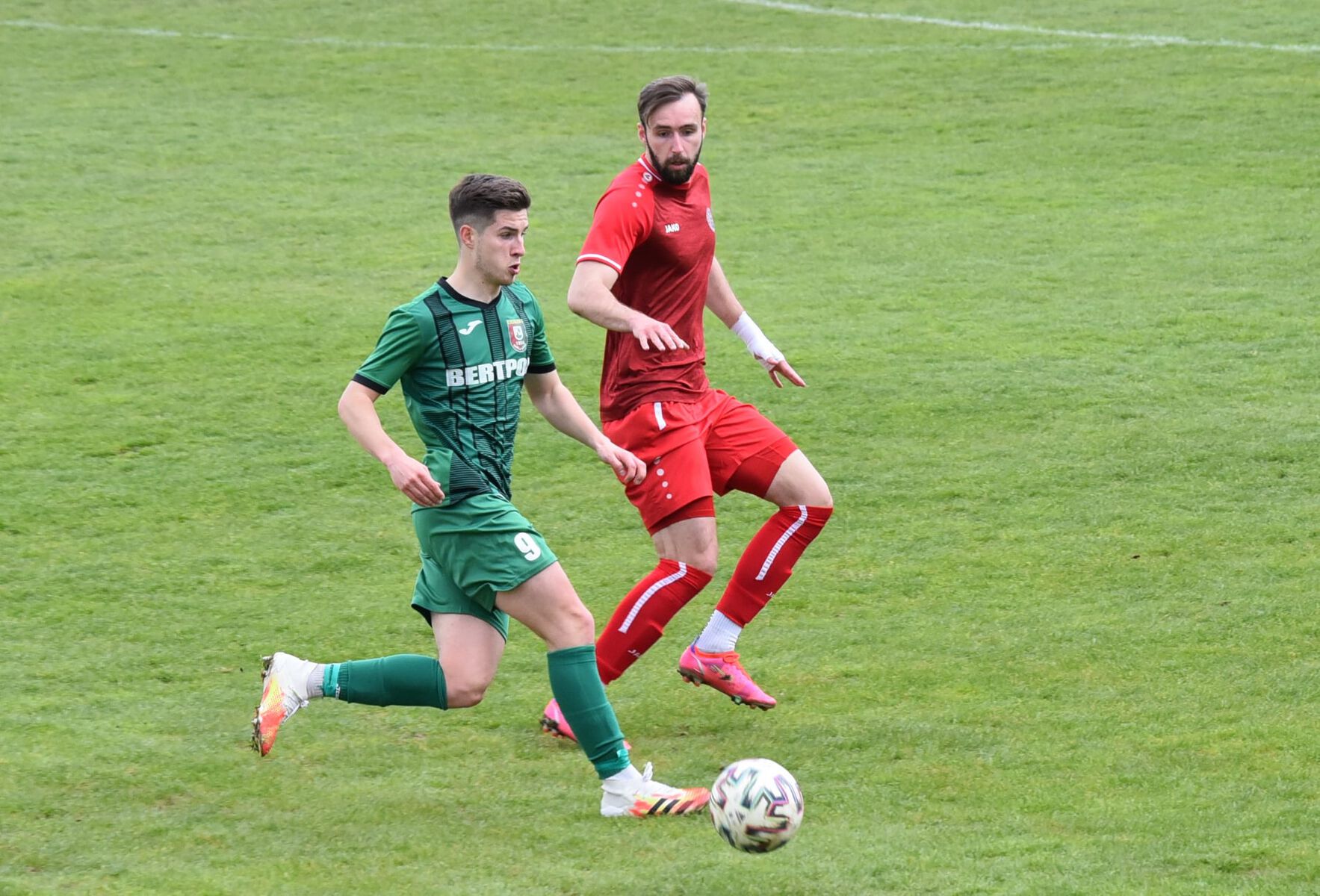 W ostatnim meczu Znicz Biała Piska zremisował 1:1 Unią Skierniewice. Fot. Łukasz Szymański