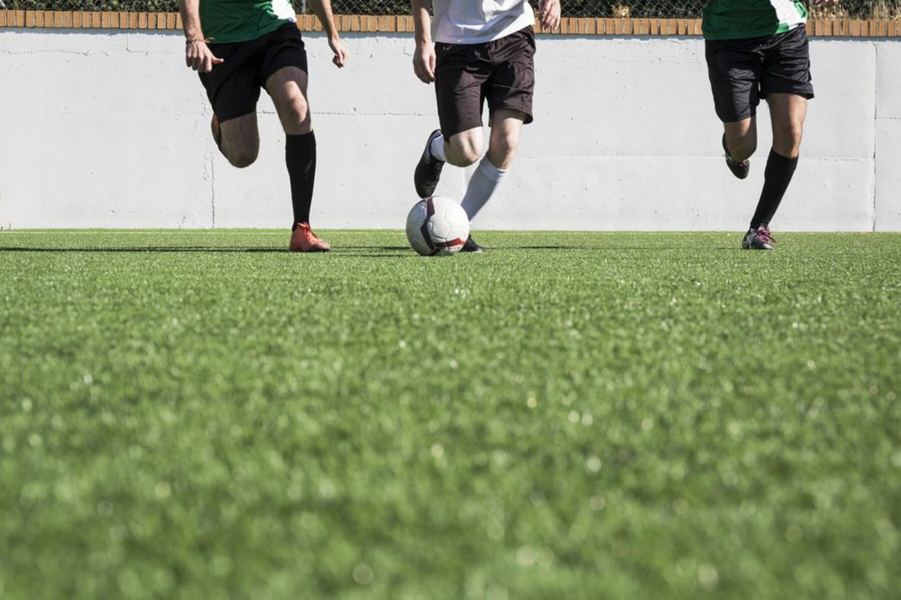Trening kondycyjny dla piłkarzy: Ćwiczenia na wytrzymałość i szybkość