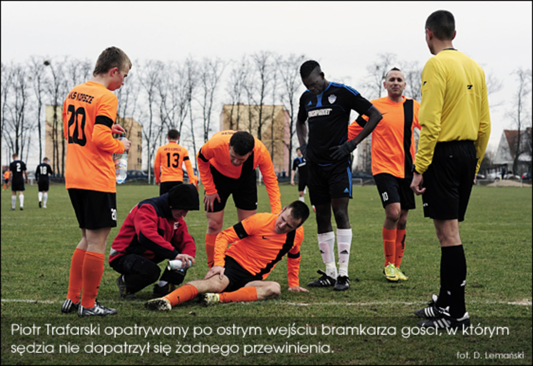 22 marca 2015 roku podczas meczu z Drwęcą trafarski doznał kontuzji. fot. Damian Lemański