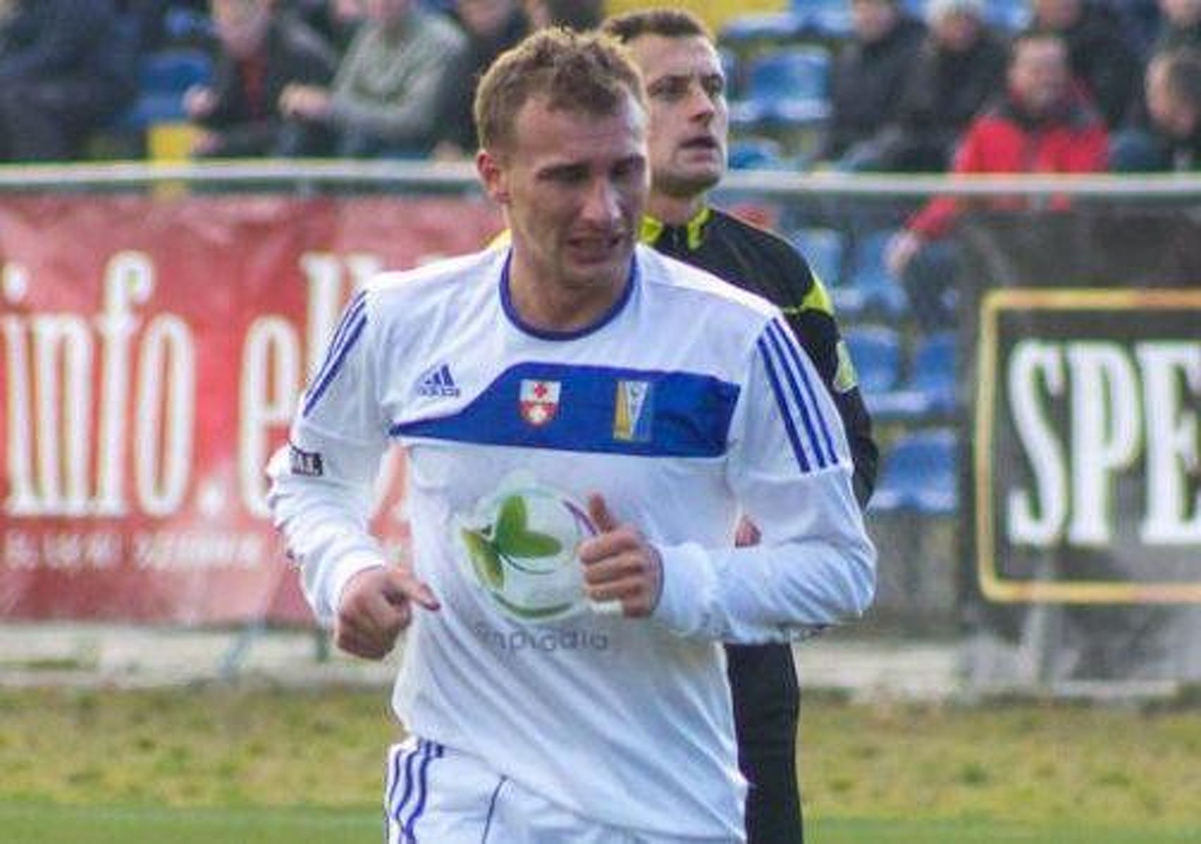 Zwycięską bramkę w 90. minucie strzelił Łukasz Ślifirczyk. Fot. Michał Kuna