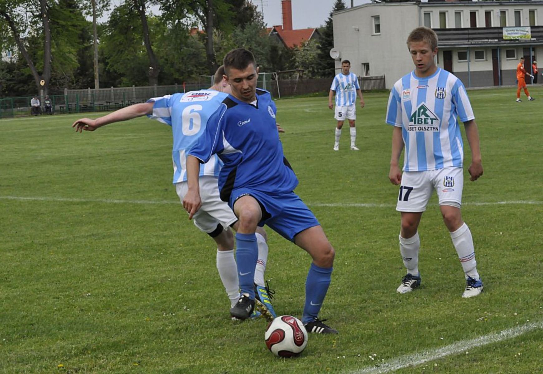 Jedną z bramek dla Tolmicka zdobył Wolak. fot. Emil Marecki